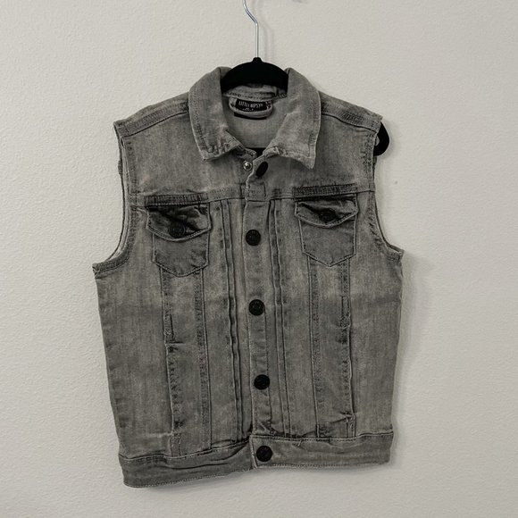 NWOT Little Bipsy Grey‎ Denim Vest - 2T/3T - Picture 1 of 2